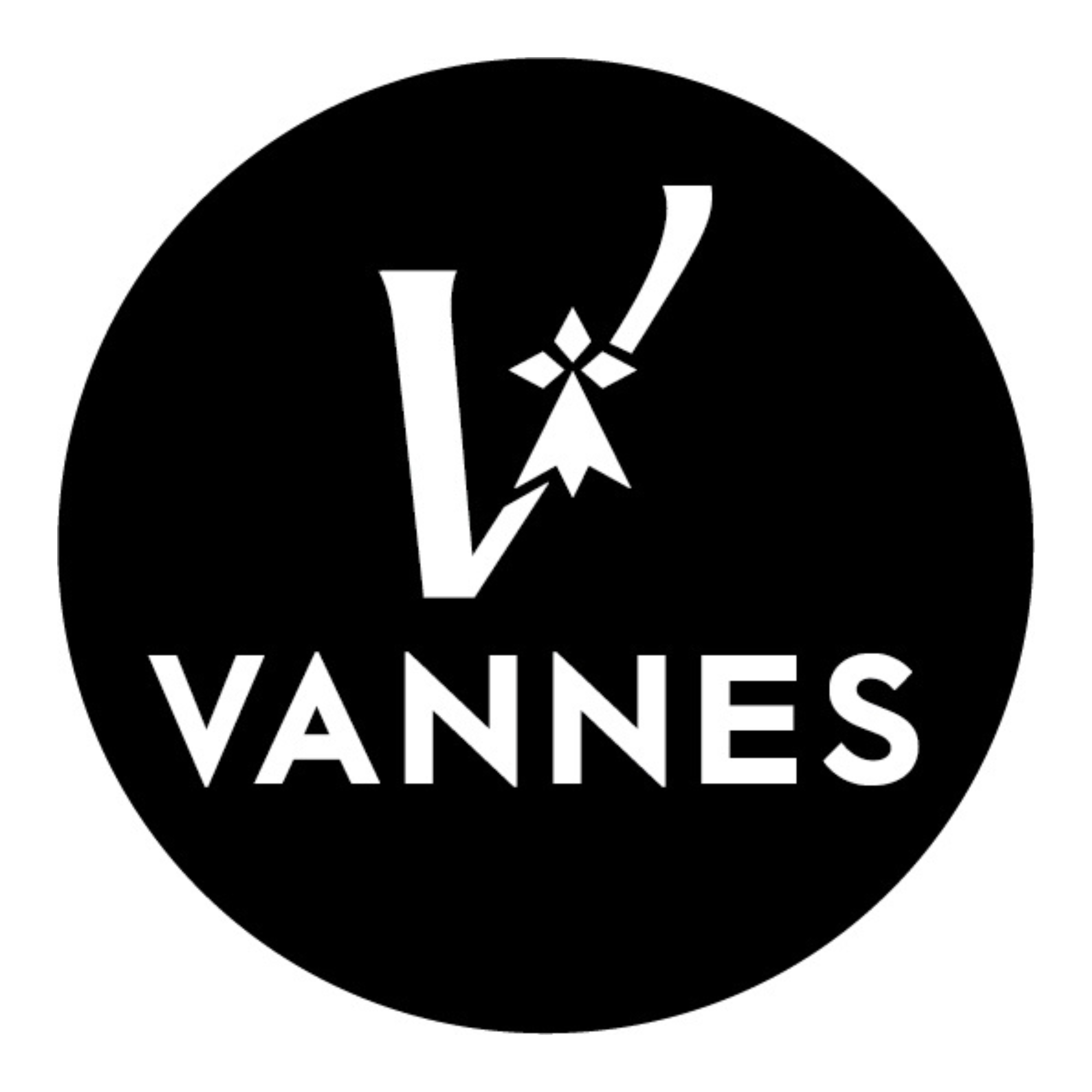 8 Vannes